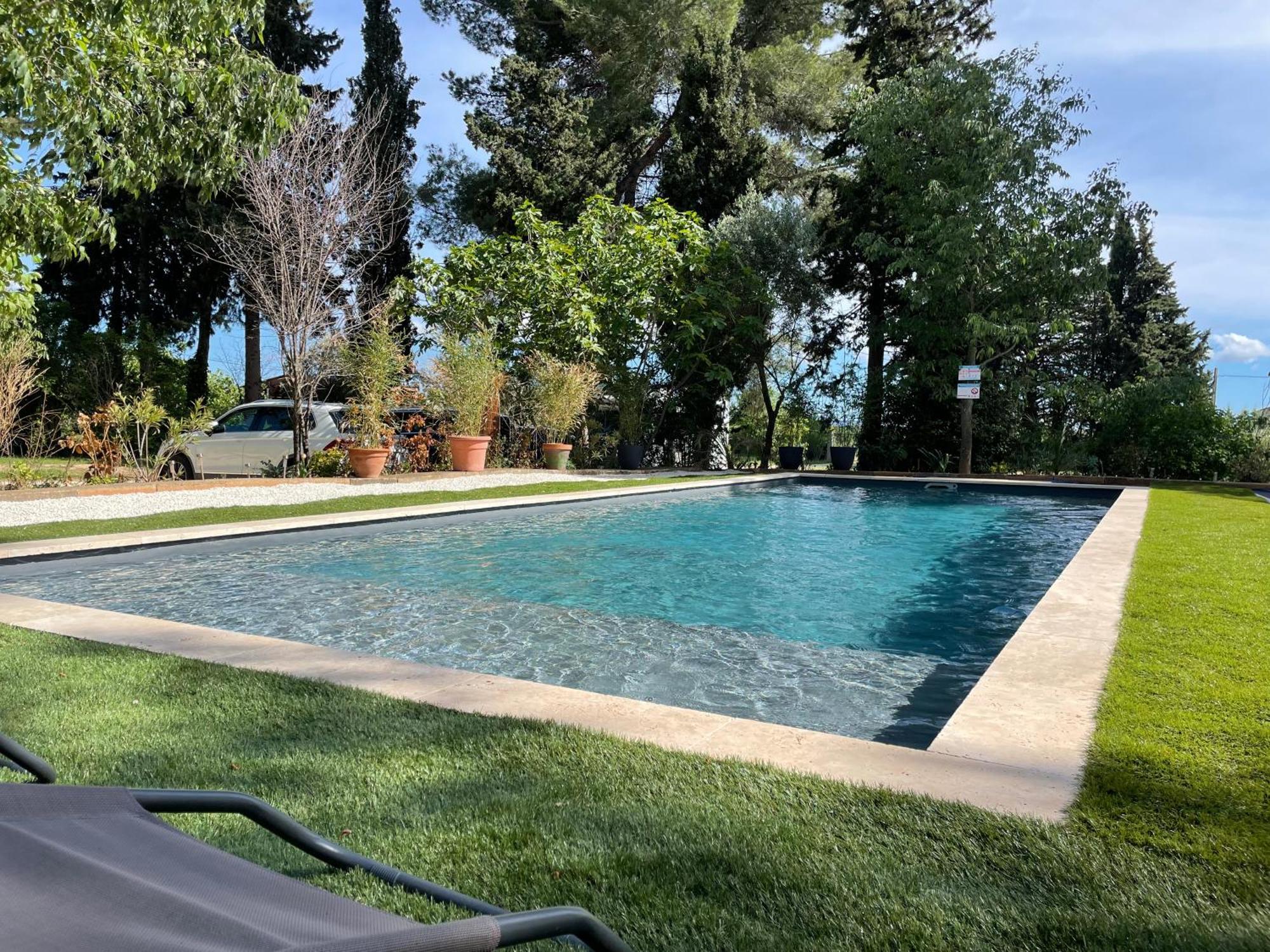 Superbe Annaix De Villa Aix-en-Provence Bagian luar foto